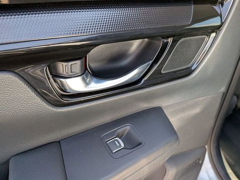 Used 2025 Honda CR-V EX-L image 26