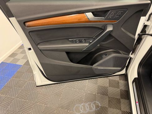 Used 2023 Audi Q5 2.0T Premium Plus AWD/4WD image 5