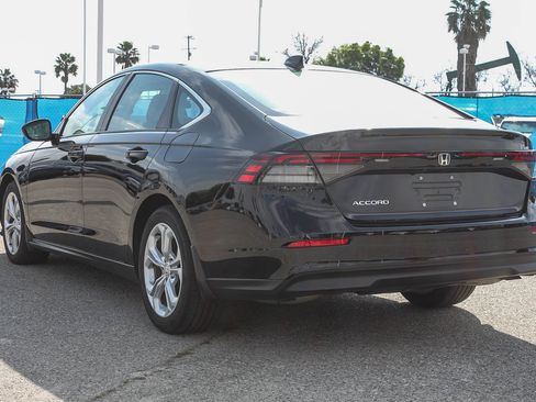 Used 2024 Honda Accord LX image 7