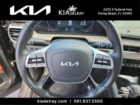 Used 2024 Kia Telluride EX w/ EX Captain's Chair Package FWD image 30