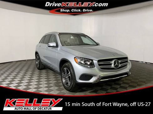 Used 2016 Mercedes-Benz GLC 300 4MATIC image 1