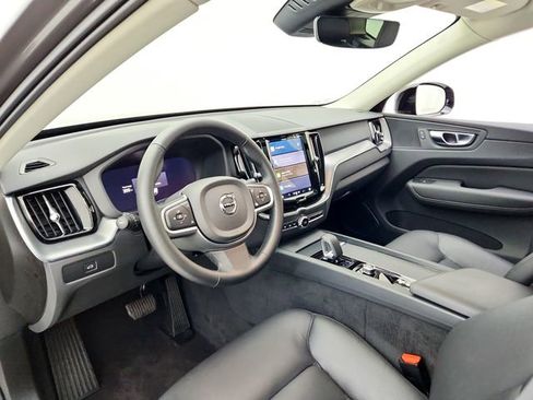 New 2025 Volvo XC60 B5 Core w/ Protection Package Premier image 20