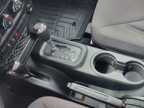 Used 2013 Jeep Wrangler Sport image 35