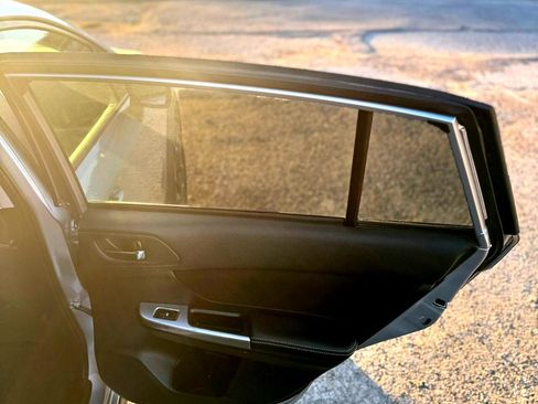 Used 2015 Subaru Crosstrek 2.0i Premium w/ Moonroof Package image 17