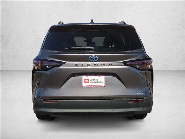 Certified 2023 Toyota Sienna LE FWD image 7