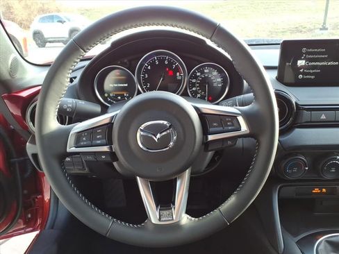New 2025 MAZDA MX-5 Miata Club w/ Brembo/BBS Recaro Package image 18