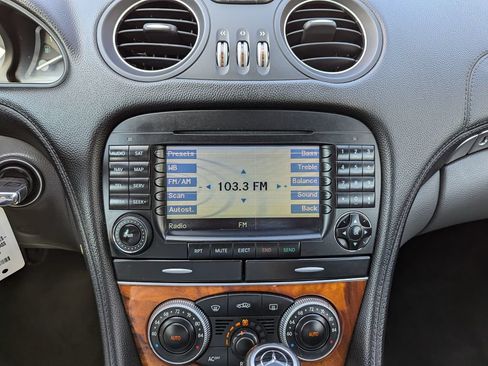 Used 2005 Mercedes-Benz SL 500 image 23