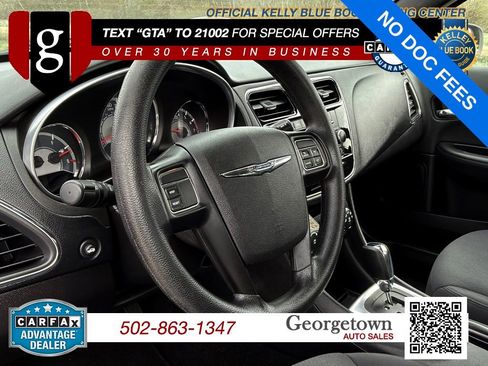 Used 2014 Chrysler 200 LX FWD image 15