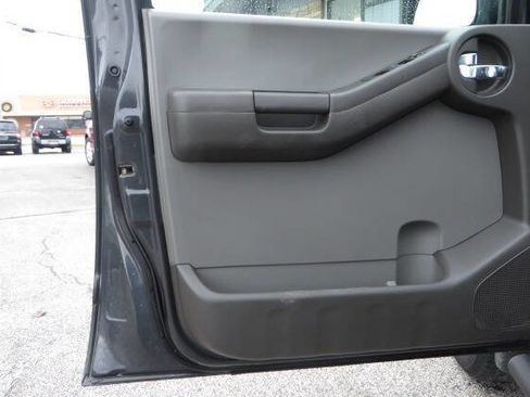 Used 2007 Nissan Xterra S w/ Utility Pkg image 13