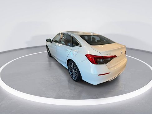 Used 2023 Honda Civic Touring image 6