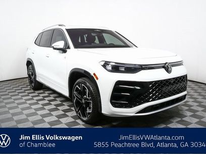 New 2026 Volkswagen Tiguan SEL R-Line