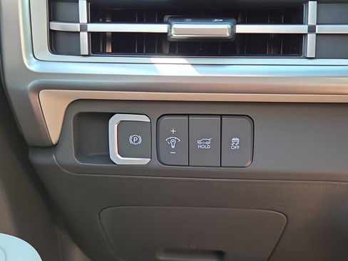 New 2026 Hyundai Santa Fe SE FWD image 15