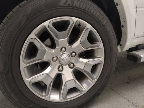 Used 2017 RAM 1500 Limited image 31