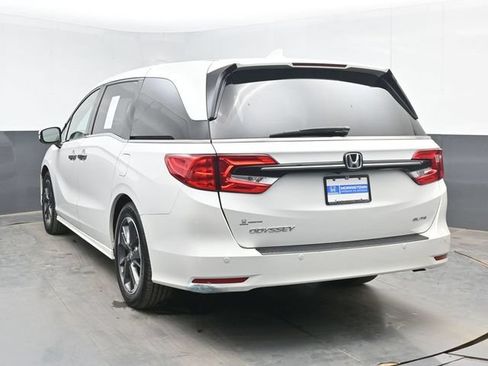 Used 2023 Honda Odyssey Elite image 7