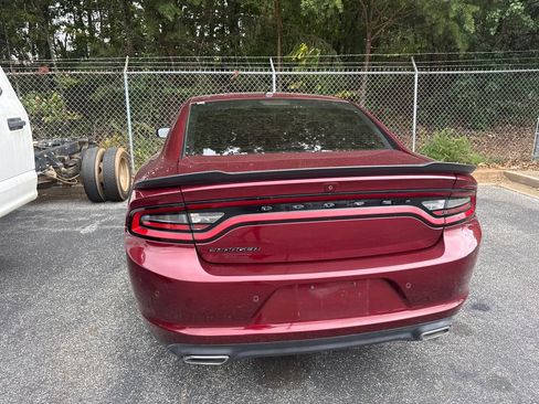 Used 2022 Dodge Charger SXT w/ Blacktop Package RWD image 9