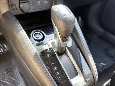 Used 2024 Nissan Versa SR FWD image 20