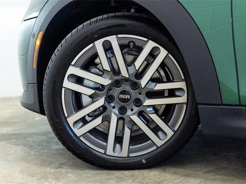 Certified 2025 MINI Cooper S image 24