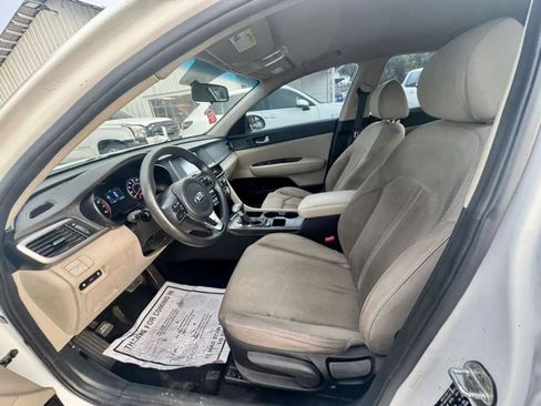 Used 2018 Kia Optima LX w/ 17" Alloy Wheels Package FWD image 14