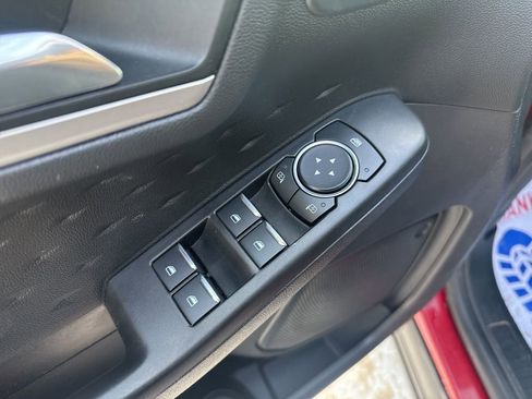 Used 2020 Ford Escape SEL image 11