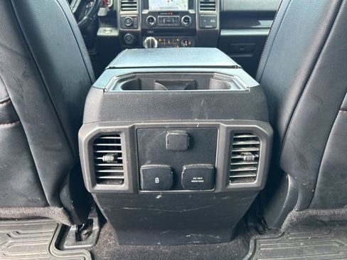 Used 2018 Ford F150 Raptor w/ Equipment Group 802A Luxury AWD/4WD image 22