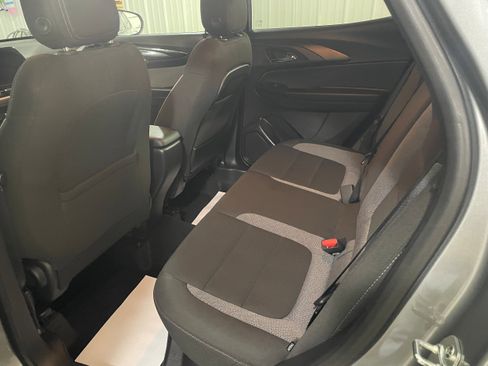 Used 2025 Chevrolet TrailBlazer LT image 7