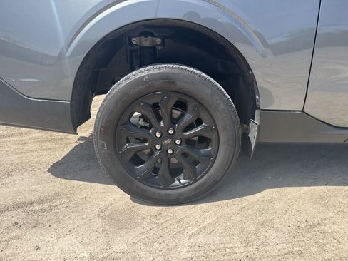 Used 2024 Ford Maverick XLT w/ XLT Luxury Package FWD image 13