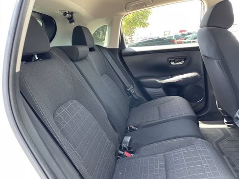 Used 2024 Honda HR-V LX image 26