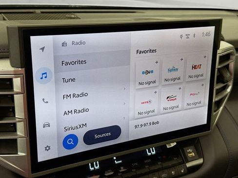 Used 2025 Toyota Tundra Platinum image 15