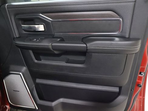 New 2026 RAM 2500 Laramie AWD/4WD image 17