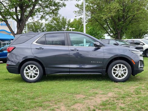 Used 2023 Chevrolet Equinox LT AWD/4WD image 6