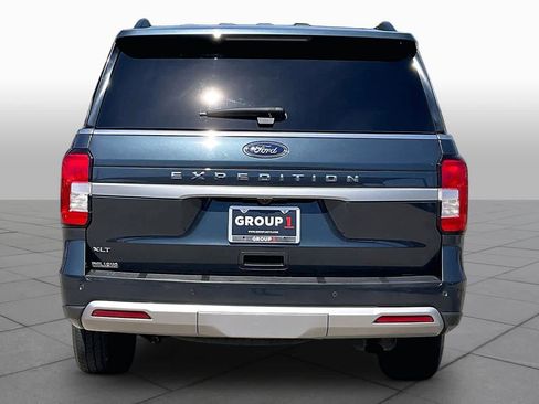 Used 2024 Ford Expedition XLT AWD/4WD image 5