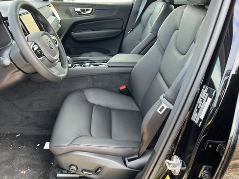 New 2025 Volvo XC60 B5 Plus w/ Protection Package Premier image 14