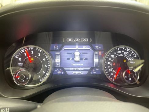 Used 2019 RAM 1500 Big Horn AWD/4WD image 21