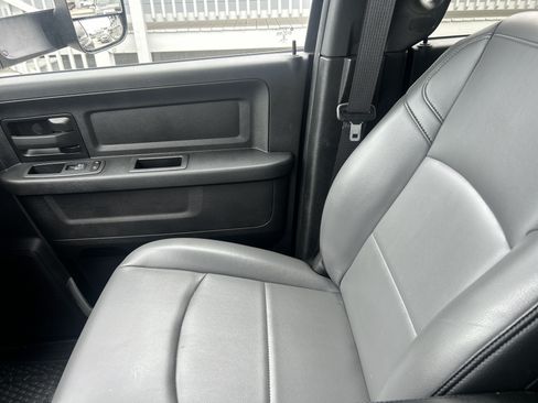 Used 2022 RAM 4500 Tradesman RWD image 25