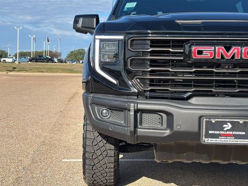 Used 2026 GMC Sierra 1500 AT4X image 4