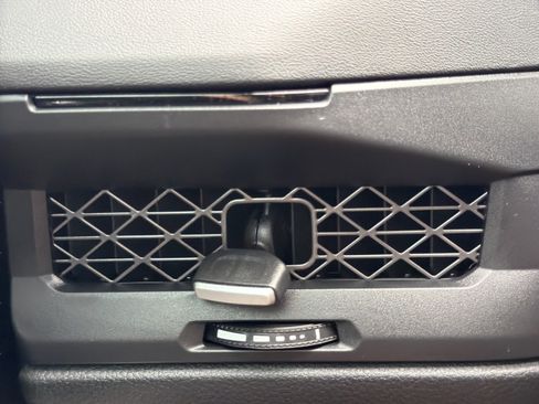 Certified 2025 Honda Accord SE image 14