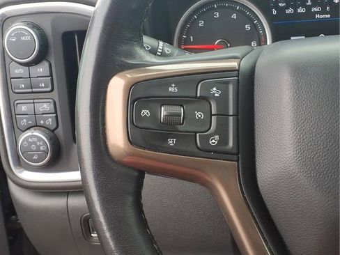 Used 2022 Chevrolet Silverado 1500 High Country AWD/4WD image 13