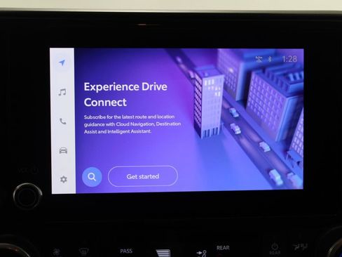 Used 2023 Toyota Highlander LE image 49