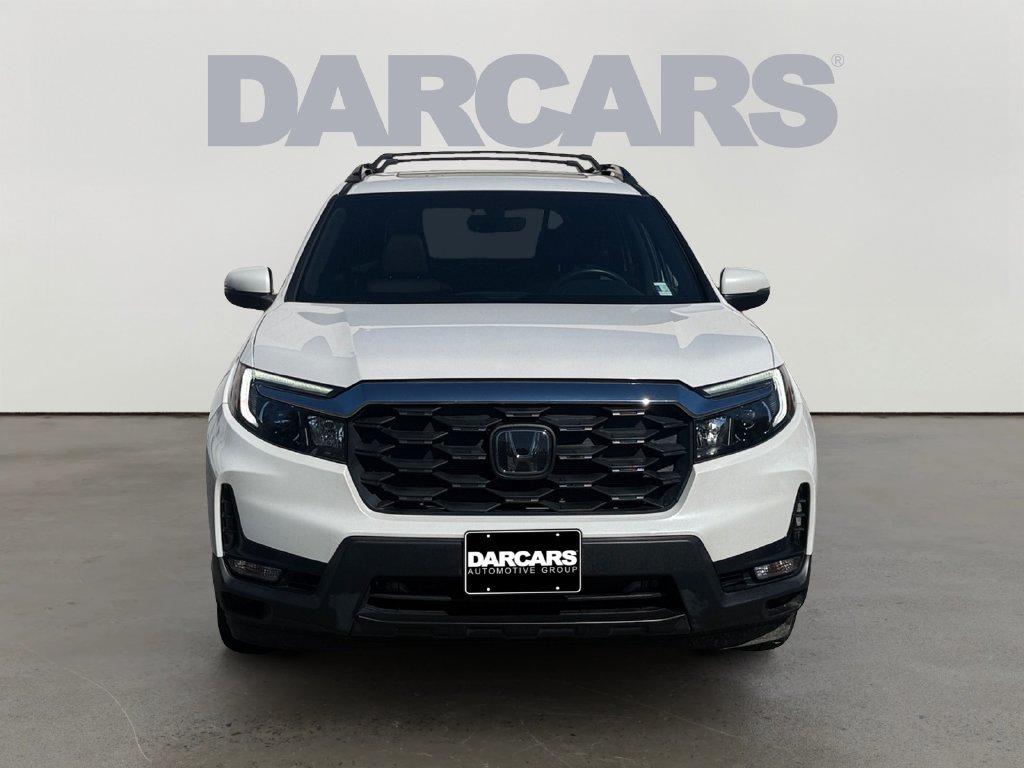 Certified 2025 Honda Passport EX-L image 2