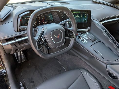 Certified 2025 Chevrolet Corvette Stingray Coupe w/ 1LT image 9