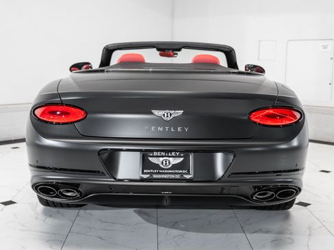 Used 2023 Bentley Continental GT V8 image 10