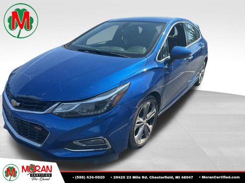 Used 2017 Chevrolet Cruze Premier FWD image 1