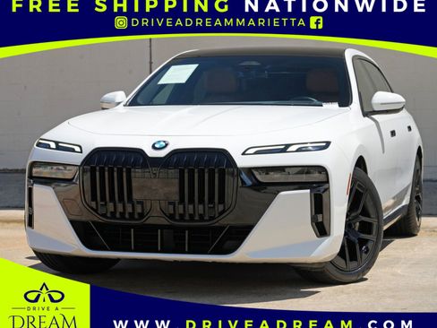 Used 2023 BMW 740i w/ Parking Assistance Package RWD image 1