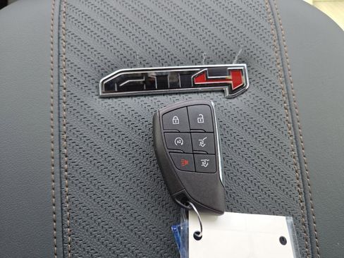 New 2026 GMC Yukon AT4 w/ AT4 Premium Plus Package AWD/4WD image 40