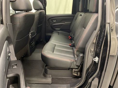 Used 2024 Nissan Titan PRO-4X w/ Pro-4x Convenience Package image 16