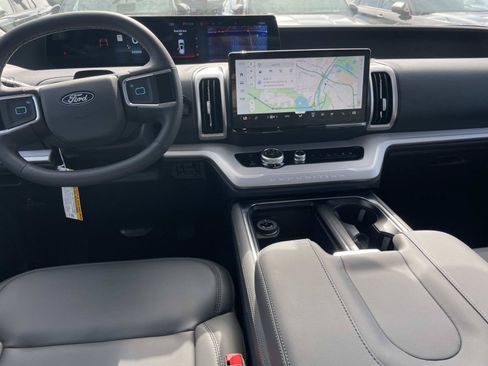 New 2027 Ford Expedition Active RWD image 6