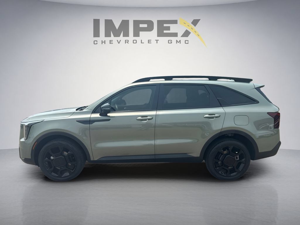 Used 2025 Kia Sorento SX AWD/4WD image 2