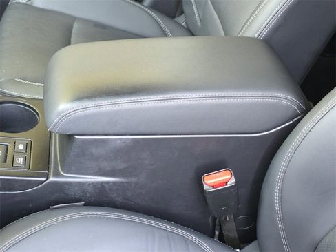 Used 2019 Subaru Outback 2.5i Limited image 10