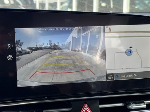 New 2025 Hyundai Elantra SEL image 22