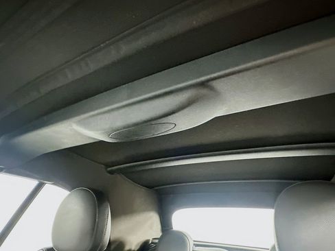 Used 2018 MINI Cooper S image 19